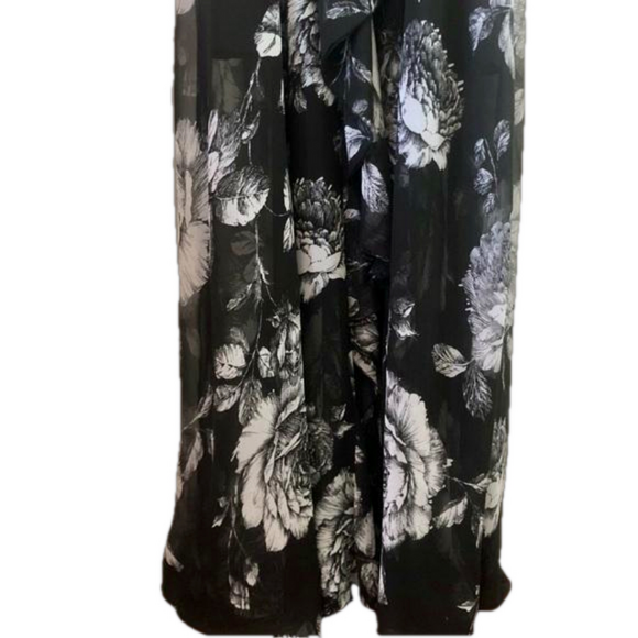 Ali & Jay floral maxi dress ruffle front sheer lined size small black & white - Picture 13 of 17